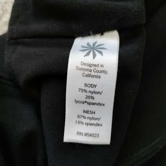 Athleta | Mantra High Rise Capri Mesh Panels Pants Size S - Picture 11 of 16